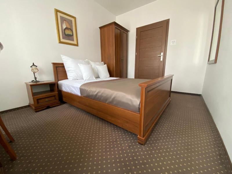 Hotel Constancja image