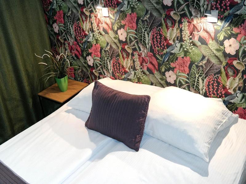 Hotel George image