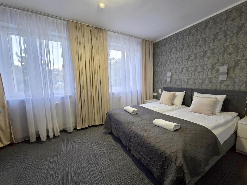 Hotel Orbita image