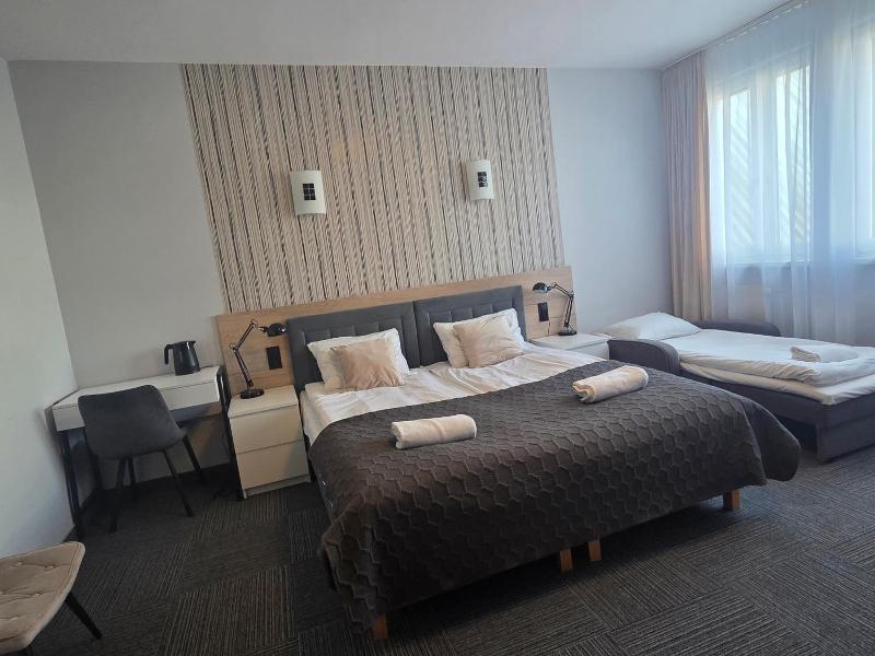 Hotel Orbita image
