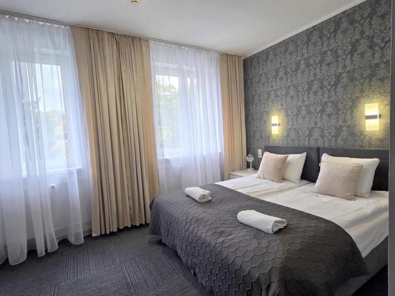 Hotel Orbita image