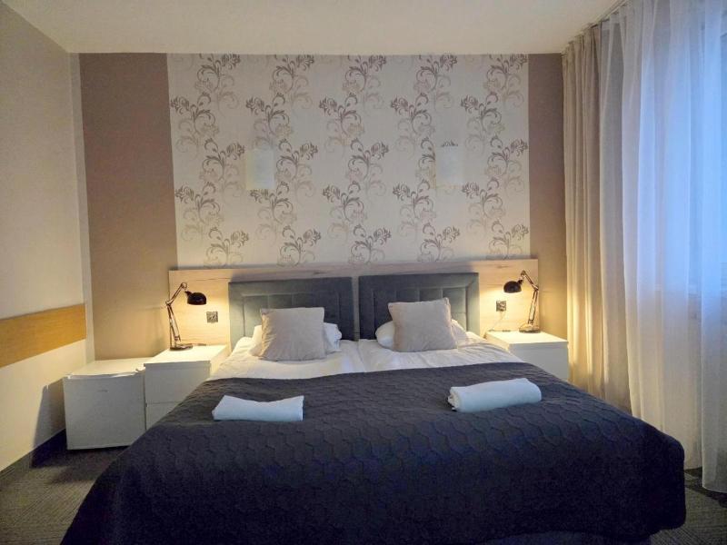 Hotel Orbita image