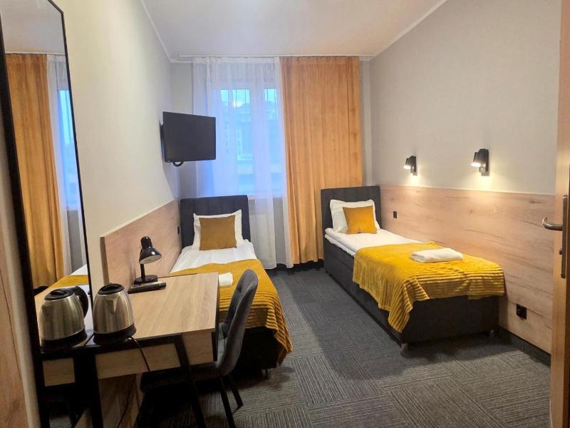 Hotel Orbita image