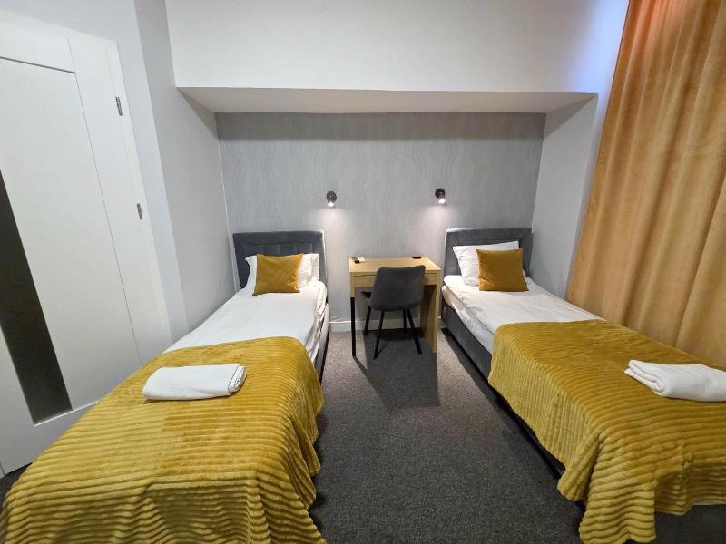 Hotel Orbita image