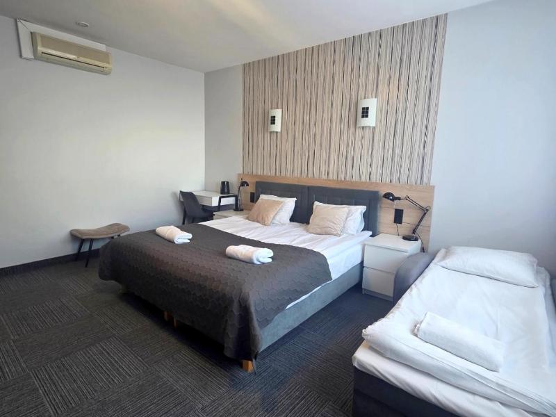 Hotel Orbita image