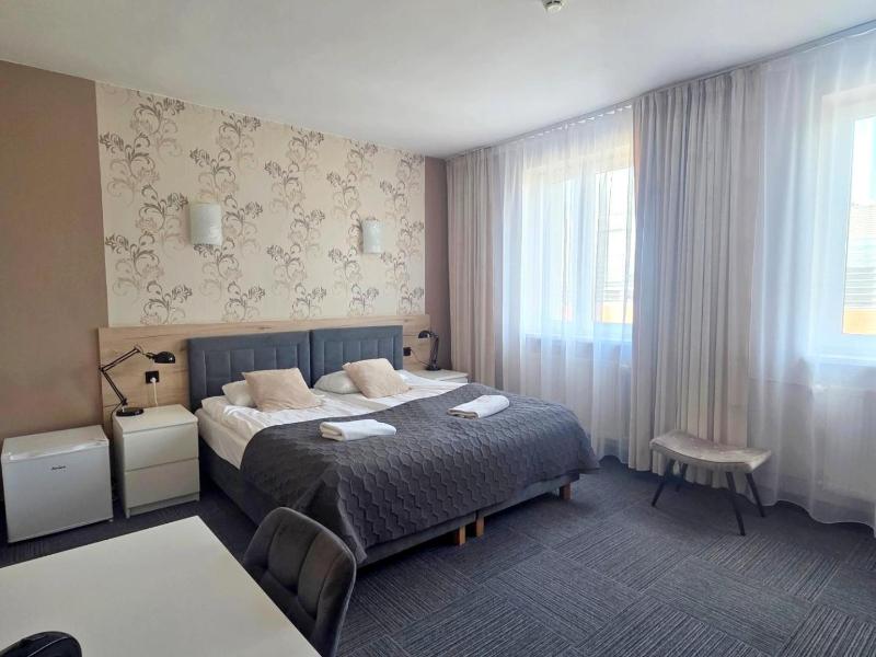 Hotel Orbita image