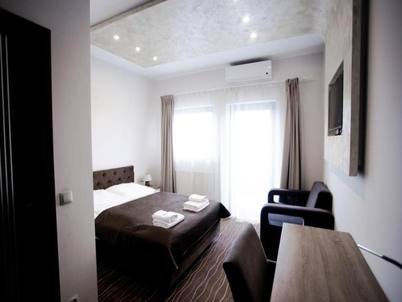 Hotel Wena image