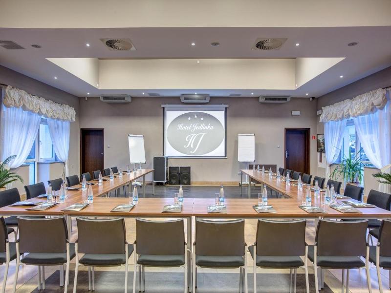 Hotel Jedlinka image