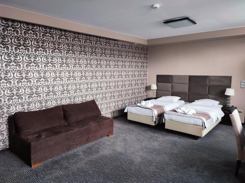 Hotel Jedlinka image