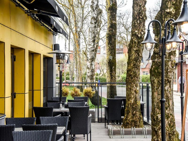 Muza Hotel image
