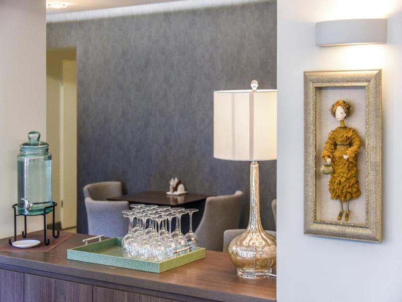 Muza Hotel image