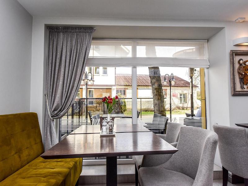 Muza Hotel image