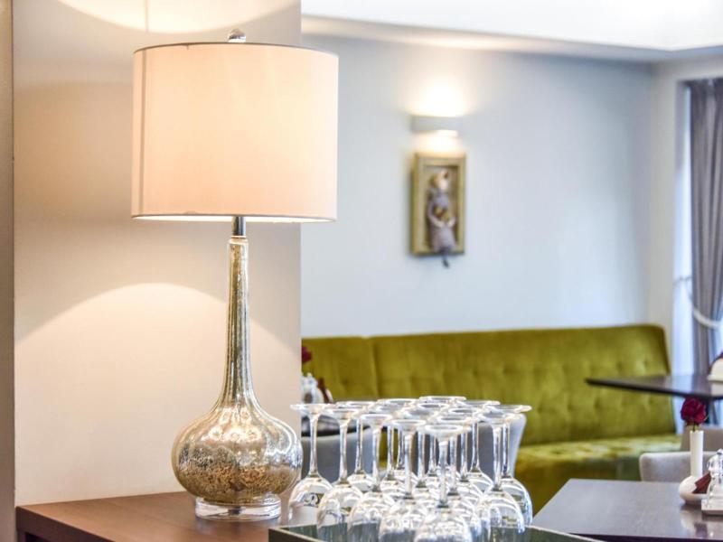 Muza Hotel image