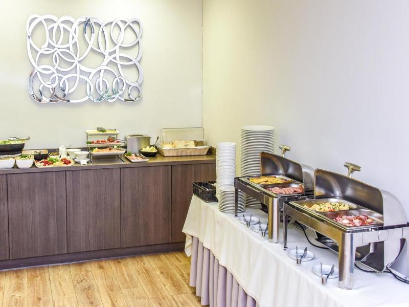 Muza Hotel image
