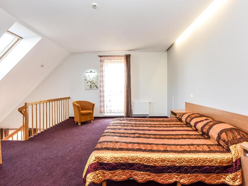 Muza Hotel image