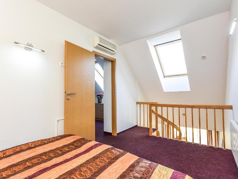 Muza Hotel image