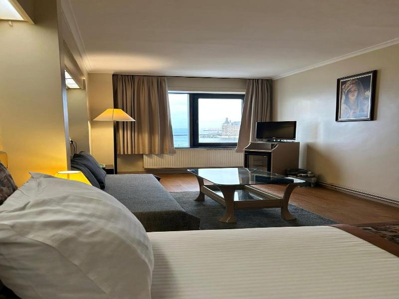 Kad Kv Y R Ht M Hotel image