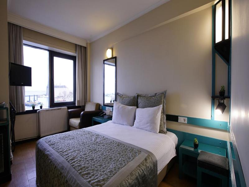Kad Kv Y R Ht M Hotel image