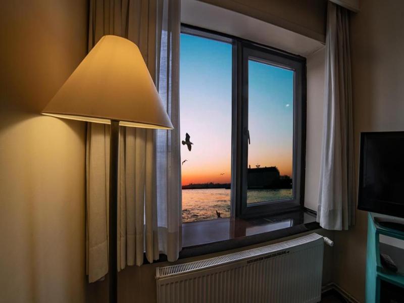 Kad Kv Y R Ht M Hotel image
