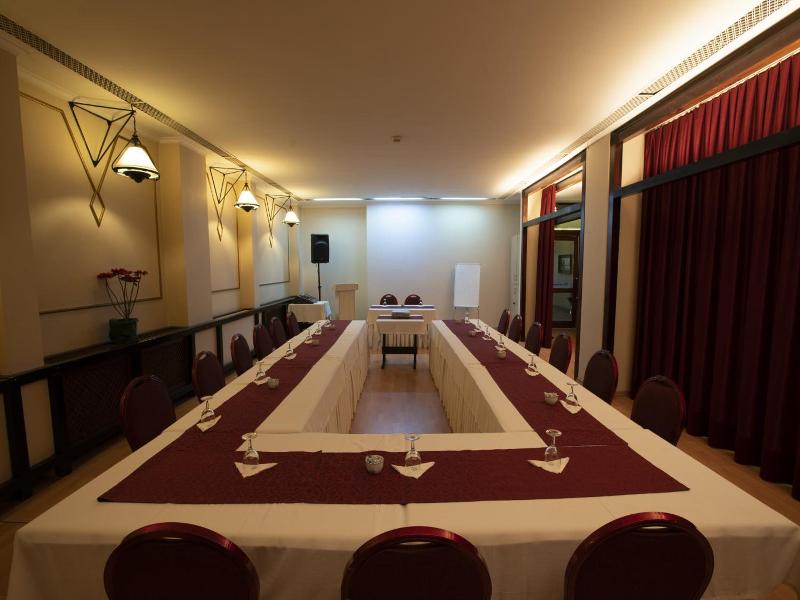 Kad Kv Y R Ht M Hotel image