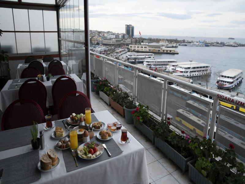 Kad Kv Y R Ht M Hotel image