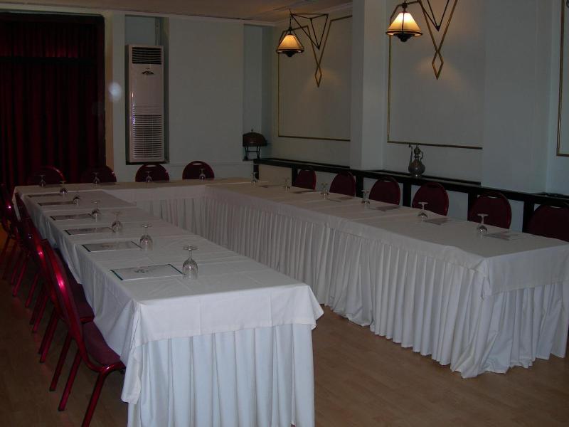 Kad Kv Y R Ht M Hotel image