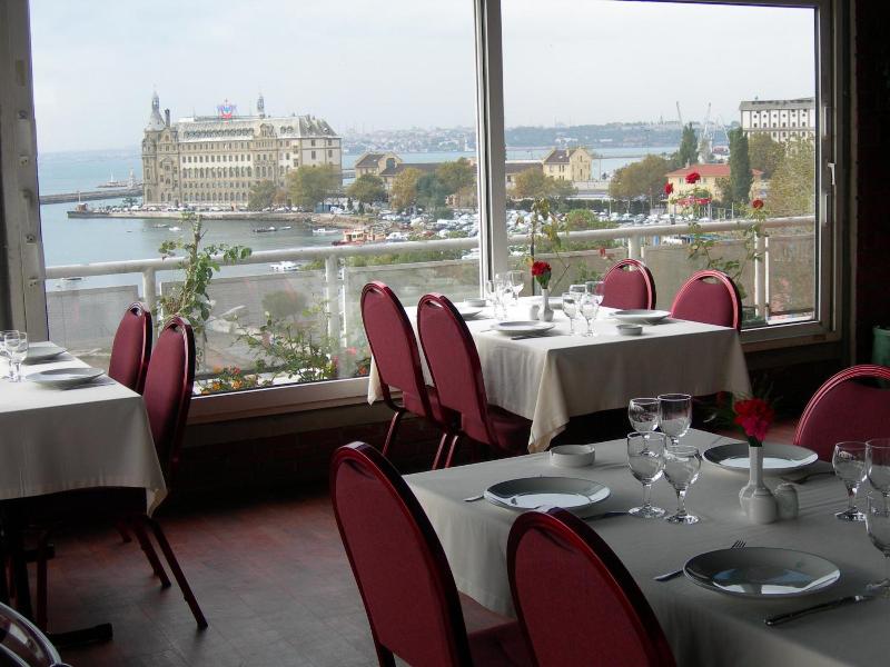 Kad Kv Y R Ht M Hotel image