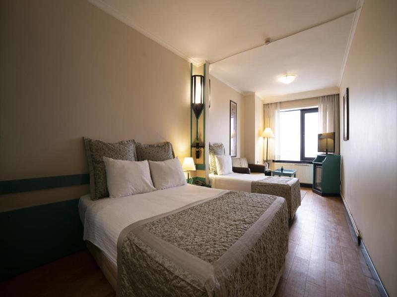 Kad Kv Y R Ht M Hotel image