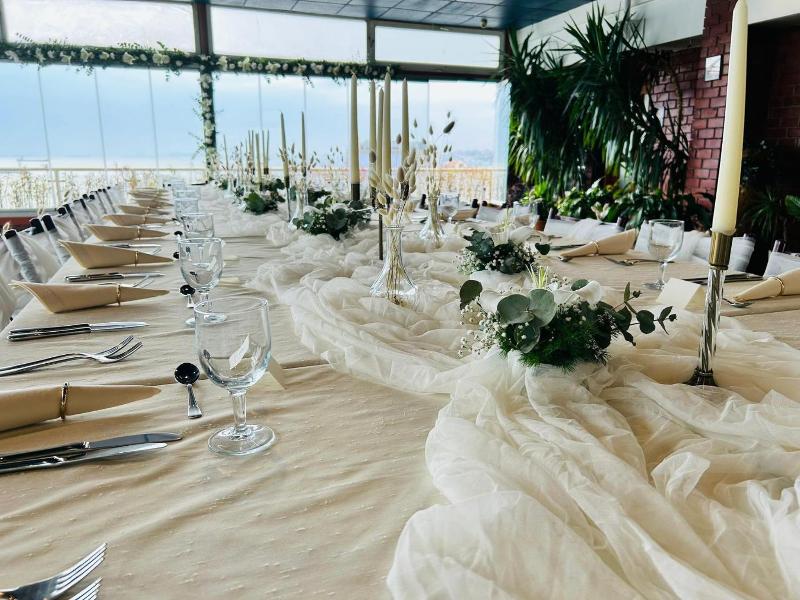 Kad Kv Y R Ht M Hotel image
