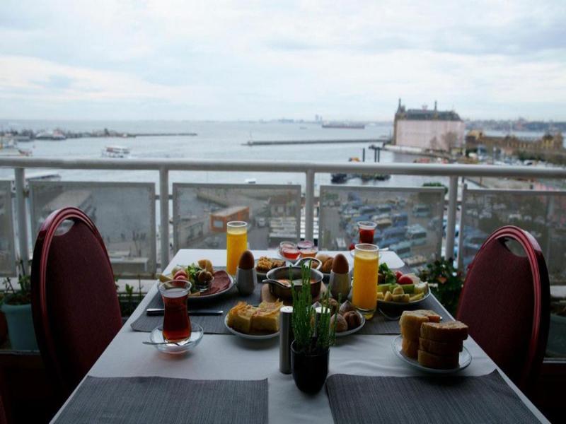 Kad Kv Y R Ht M Hotel image