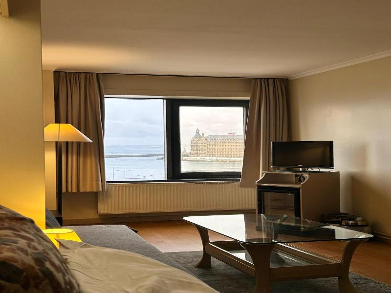 Kad Kv Y R Ht M Hotel image