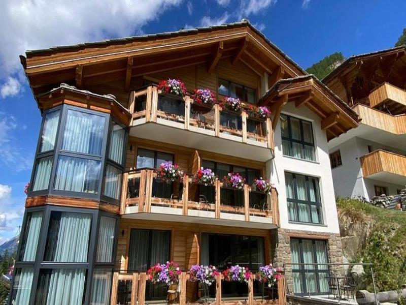 Panorama Ski Lodge