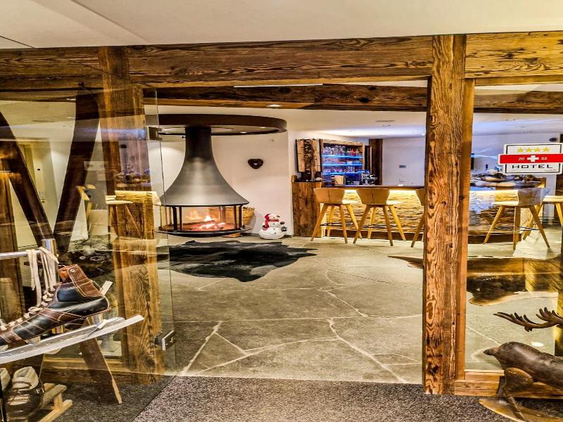 Panorama Ski Lodge image