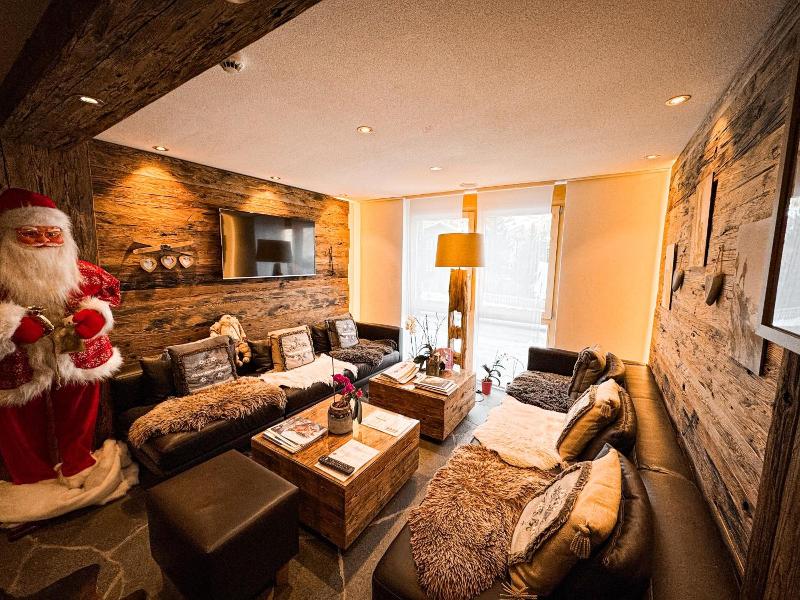 Panorama Ski Lodge image