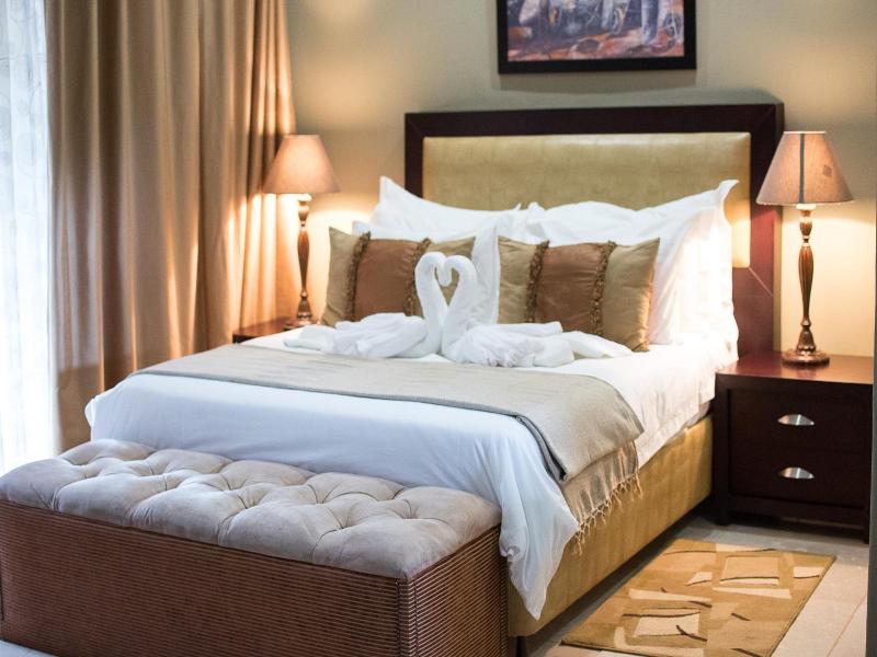 2ten Hotel image