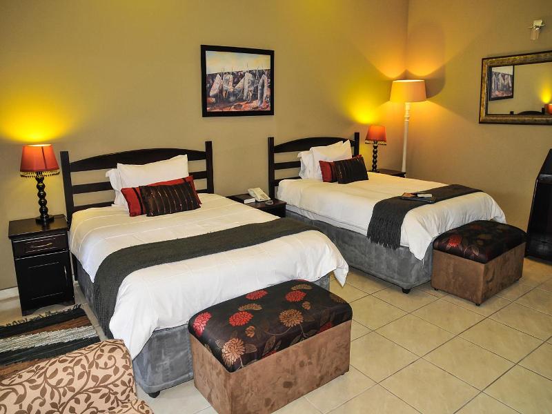 2ten Hotel image
