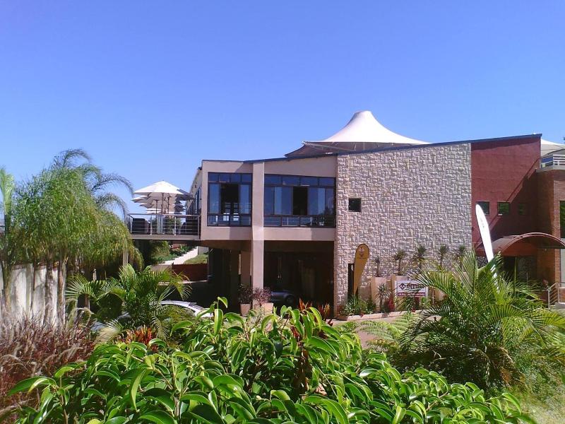 2ten Hotel image