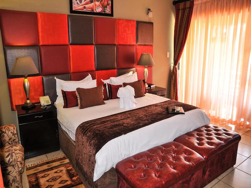 2ten Hotel image