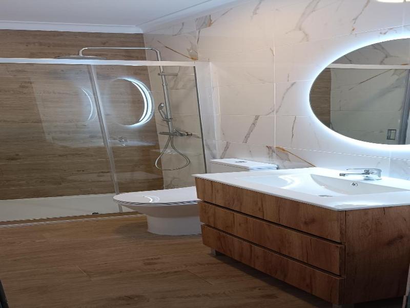 Albergue Constantino Al image
