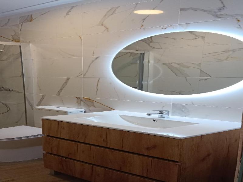 Albergue Constantino Al image