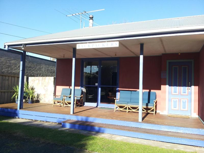 Anglesea Backpackers image