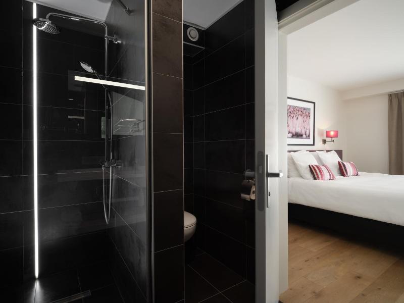 Le 24 Hotel image