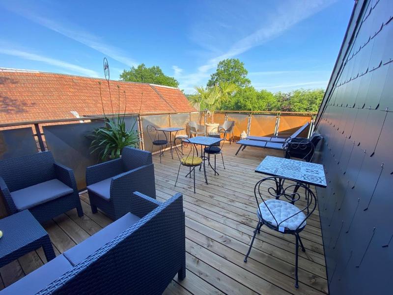 Le 24 Hotel image
