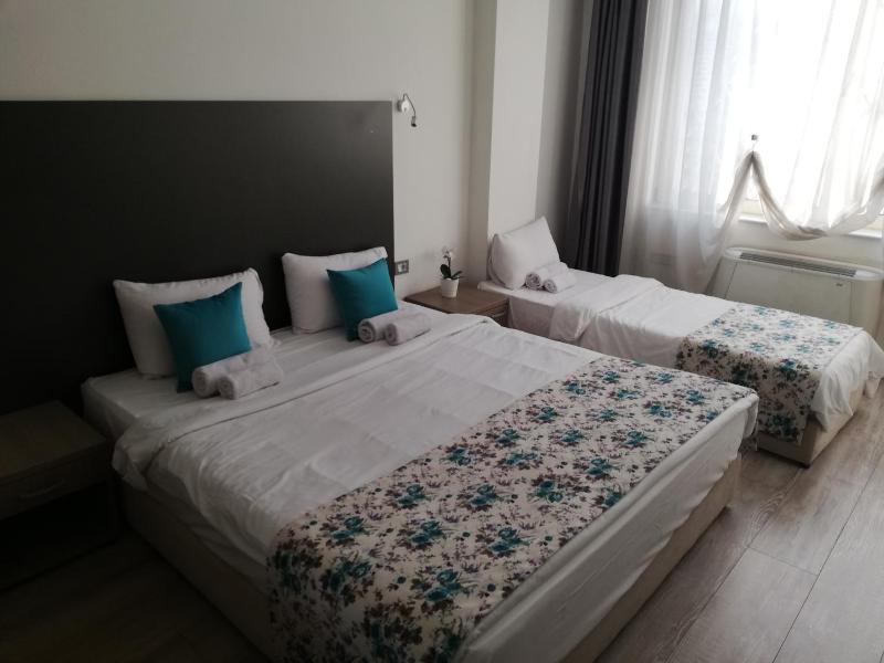 Atlas City Center Hotel