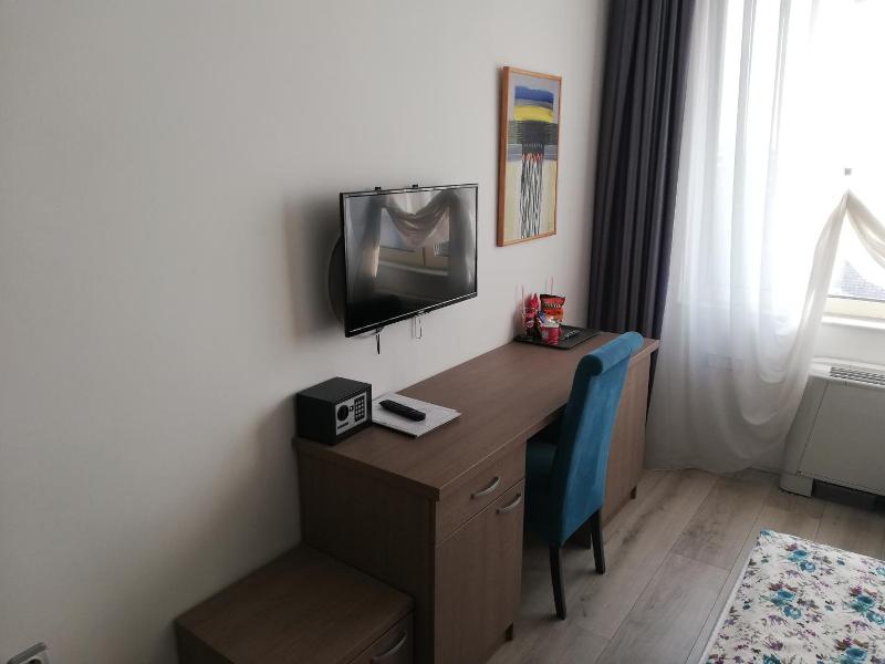 Atlas City Center Hotel