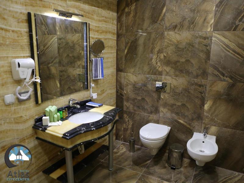 Atlas City Center Hotel