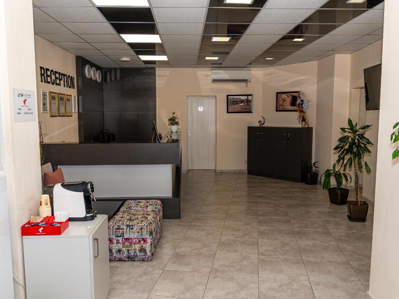 City House Family Hotel Restaurant image