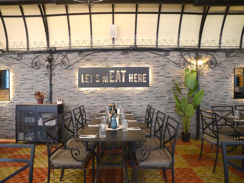 City House Family Hotel Restaurant image