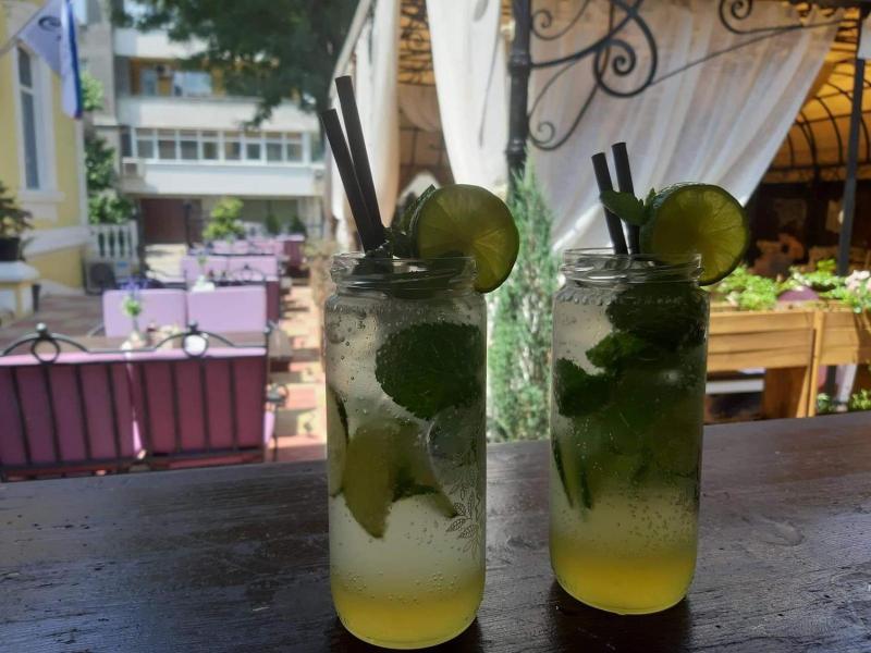 City House Family Hotel Restaurant image