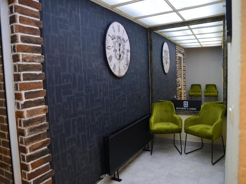 City House Family Hotel Restaurant image